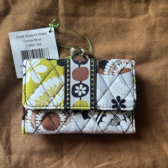 Vera Bradley Cocoa Moss Kisslock Wallet NWT - Picture 7 of 7